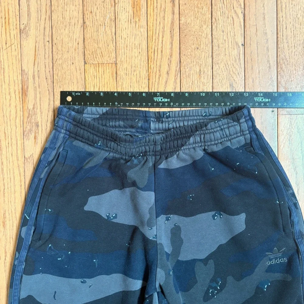 Adidas Originals Mens Camo Graphic Joggers Sweatpants Medium Gorpcore Blue Black